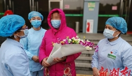 今天，怀化首例重型确诊患者治愈出院，系怀化治愈出院第二例