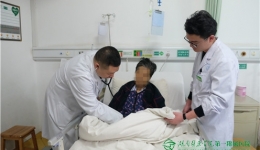 我院普外一科成功为76岁高龄患者开展腹腔镜肝叶切除术
