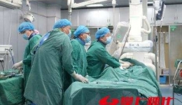 不开刀就能换心脏瓣膜？能！湖医附一微创手术再升级