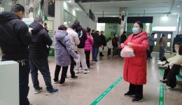 【卓越人文在湖一】 节后看诊高峰，他们用坚守送上健康祝福